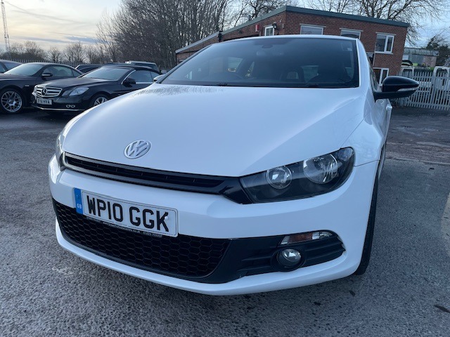 Used Volkswagen Scirocco 2010 for sale - 77128315: Photo 2