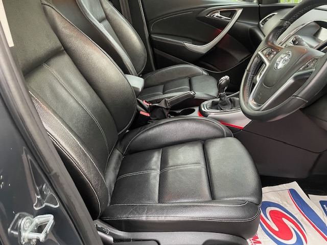 Used Vauxhall Astra 2014 for sale - 76376962: Photo 9