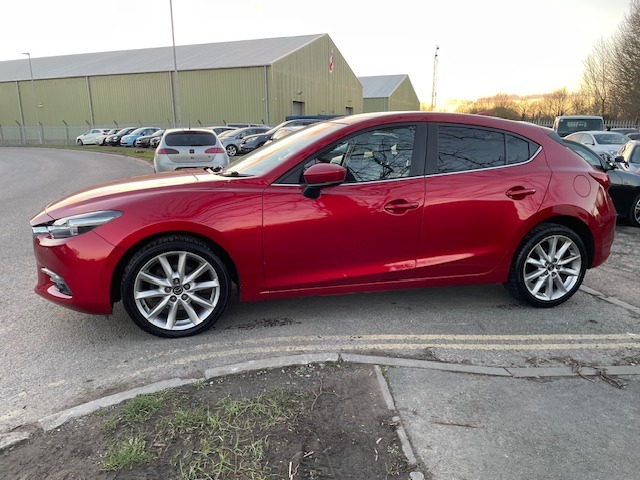Used Mazda Mazda3 2017 for sale - 77125991: Photo 1