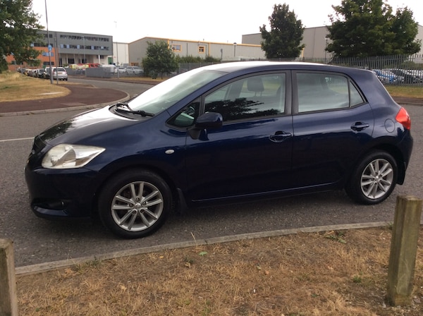 Used Toyota Auris 2008 for sale - 75252549: Photo 2
