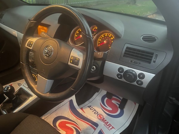 Used Vauxhall Astra 2011 for sale - 76257968: Photo 10