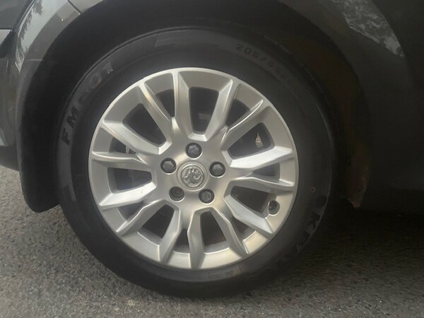 Used Vauxhall Astra 2011 for sale - 76257968: Photo 11
