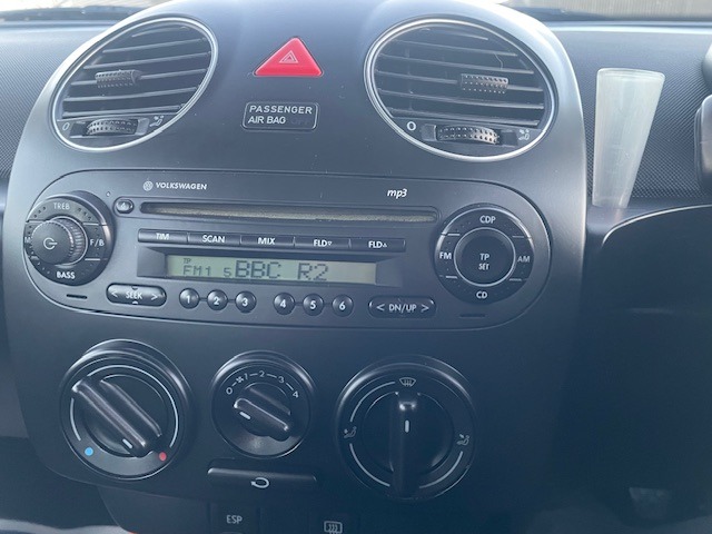 Used Volkswagen Beetle 2010 for sale - 77005562: Photo 12