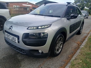 Used Citroen C4 Cactus 2017 for sale - 79060428: Photo