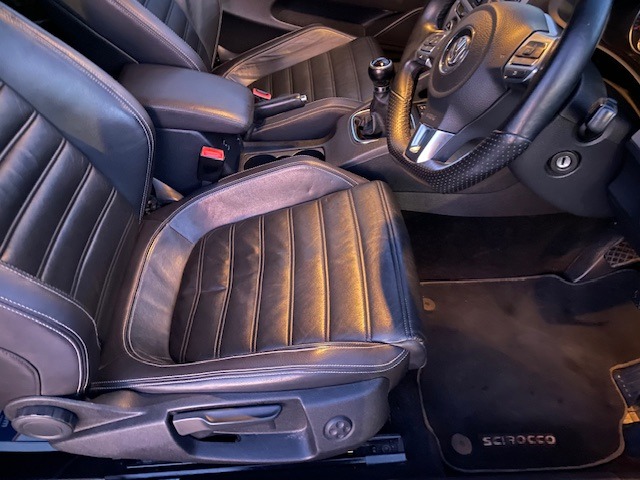 Used Volkswagen Scirocco 2009 for sale - 77125966: Photo 19