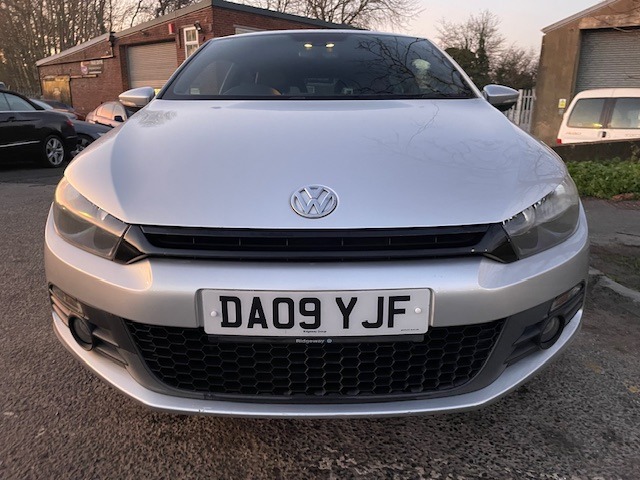 Used Volkswagen Scirocco 2009 for sale - 77125966: Photo 2