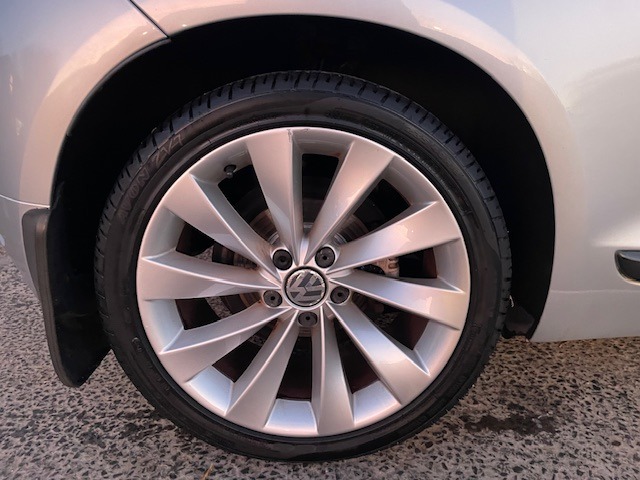 Used Volkswagen Scirocco 2009 for sale - 77125966: Photo 8