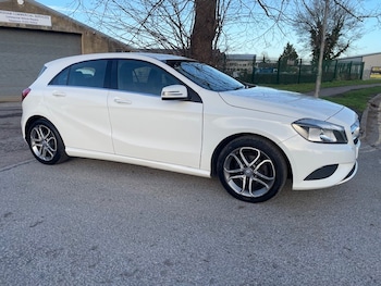 Used Mercedes-Benz A-Class 2015 for sale - 77033716: Photo
