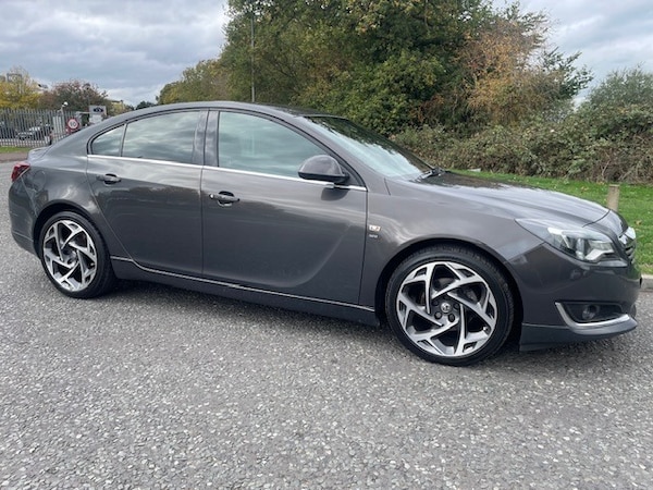 Used Vauxhall Insignia 2016 for sale - 76316731: Photo 2