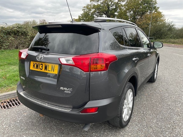 Used Toyota RAV4 2013 for sale - 76313310: Photo 7