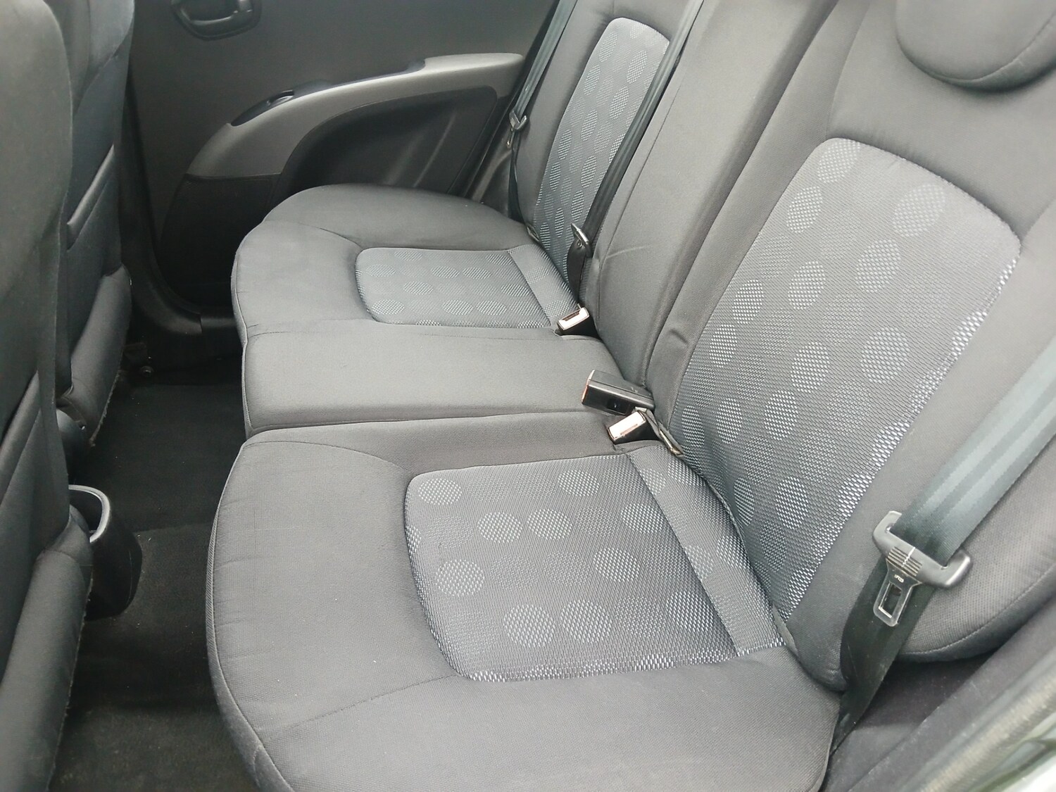 Used Hyundai i10 2010 for sale - 77917527: Photo 15