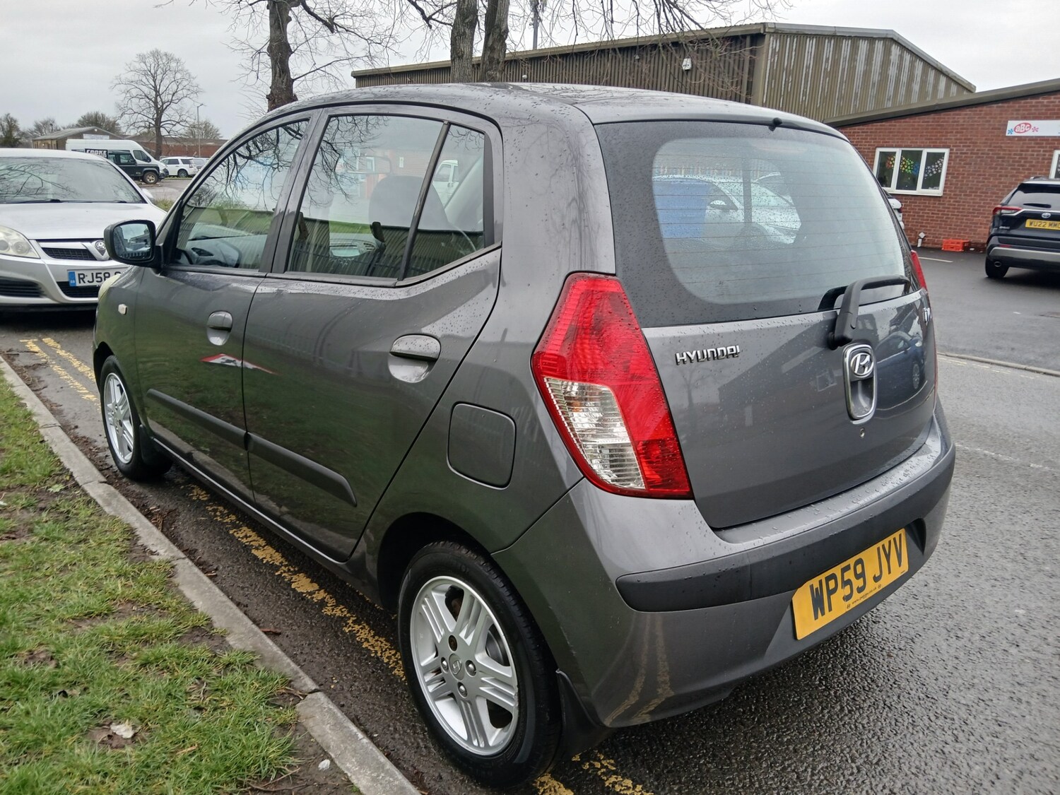 Used Hyundai i10 2010 for sale - 77917527: Photo 7
