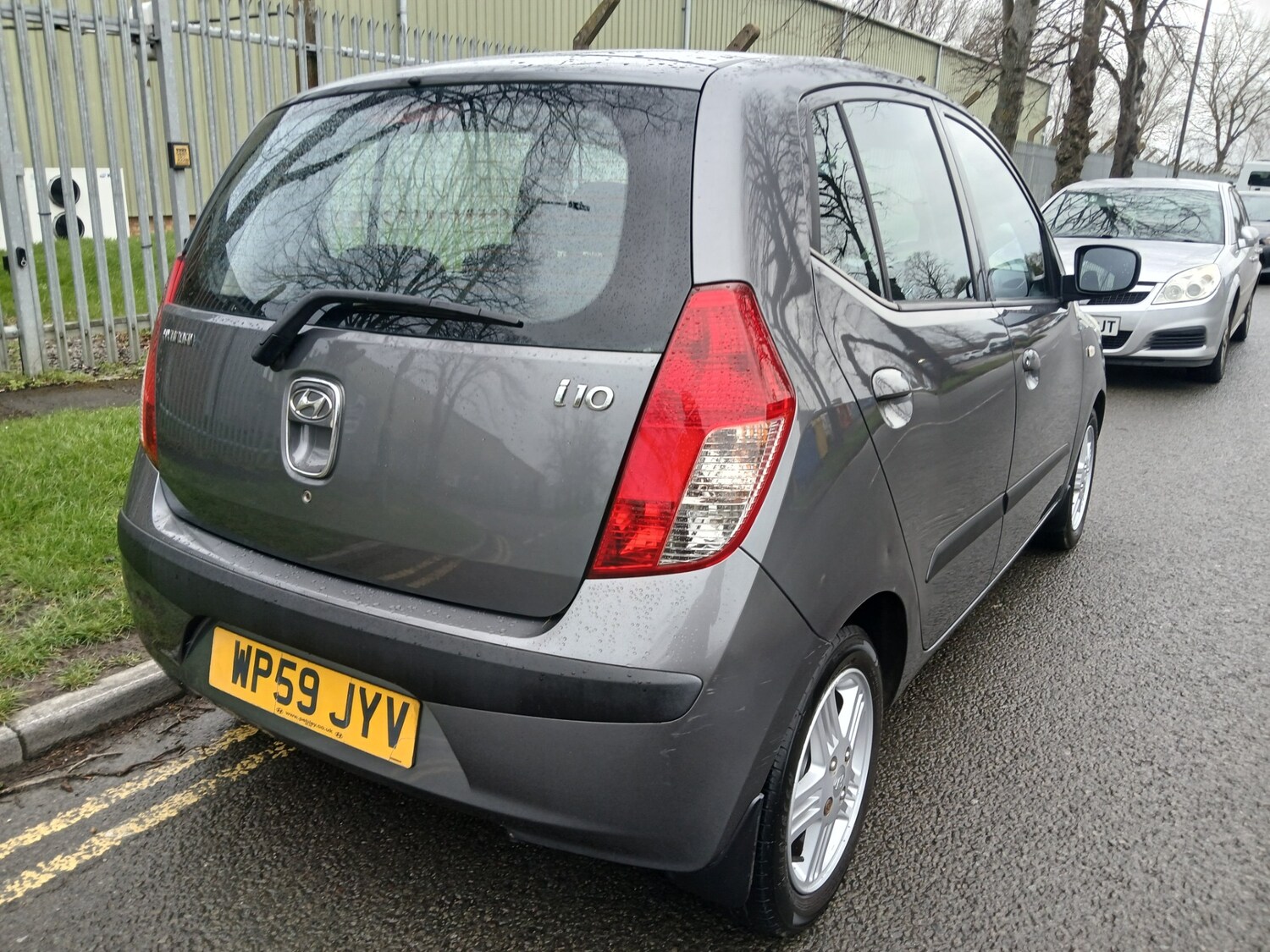 Used Hyundai i10 2010 for sale - 77917527: Photo 9