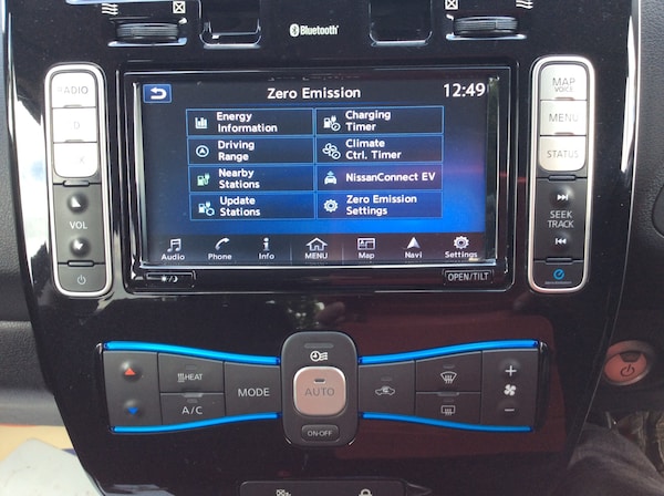 Used Nissan Leaf 2017 for sale - 74755410: Photo 14