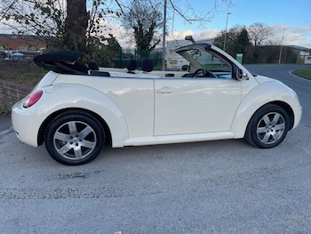 Used Volkswagen Beetle 2007 for sale - 76650445: Photo