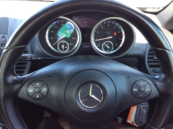 Used Mercedes-Benz SLK 2009 for sale - 75085940: Photo 15