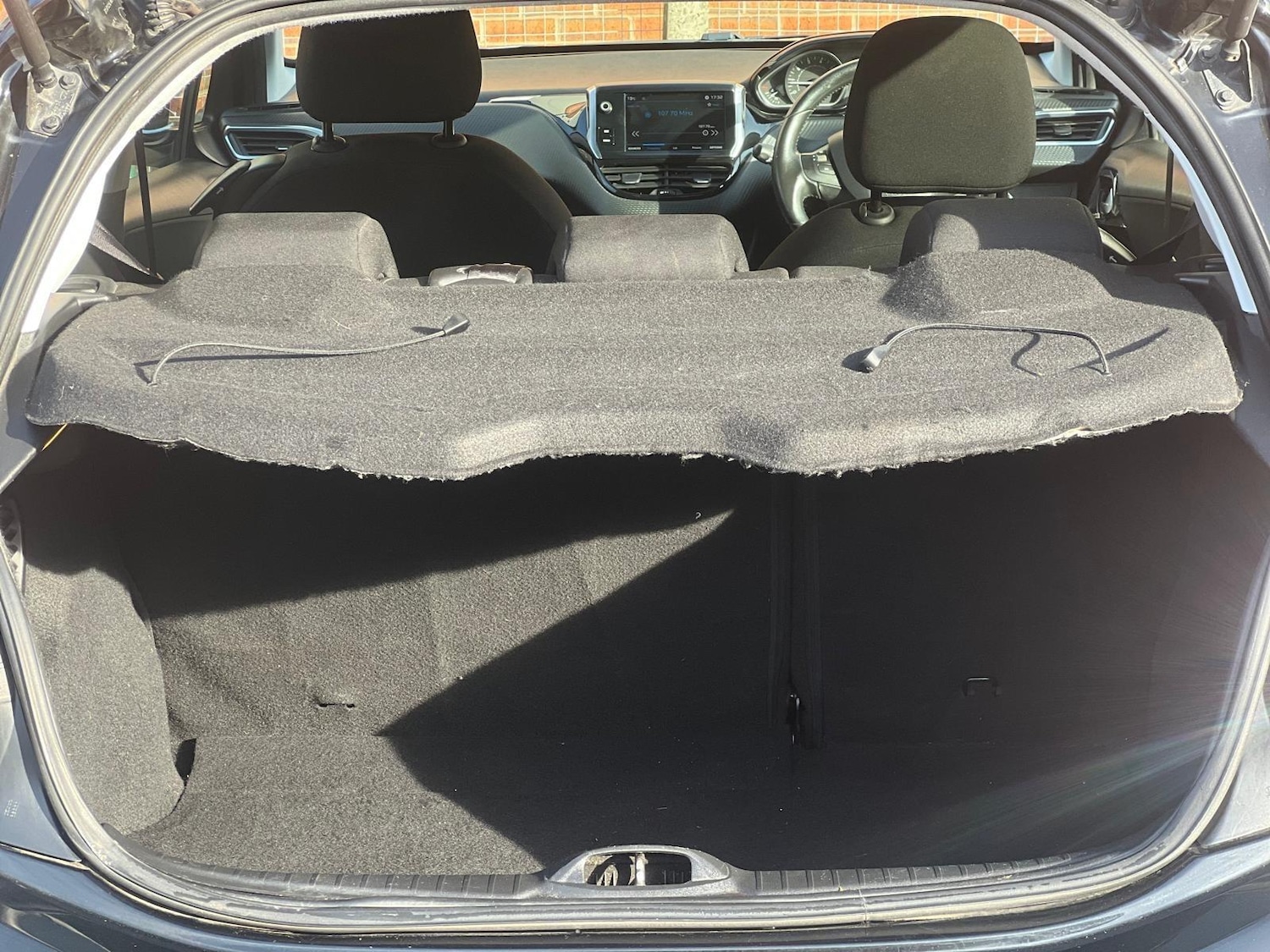 Used Peugeot 208 2017 for sale - 78156726: Photo 11