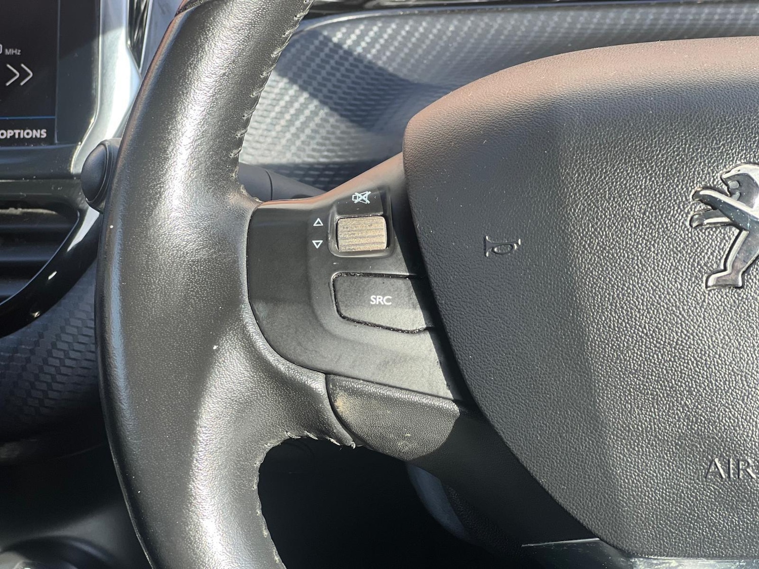 Used Peugeot 208 2017 for sale - 78156726: Photo 41