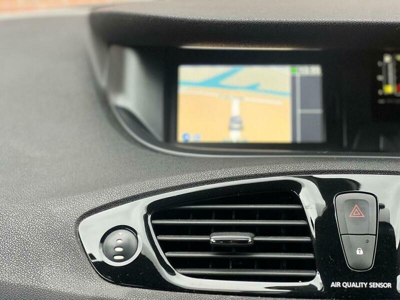 Used Renault Grand Scenic for sale - 77768631: Photo 19