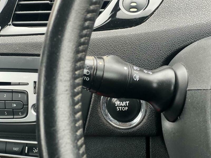 Used Renault Grand Scenic for sale - 77768631: Photo 43