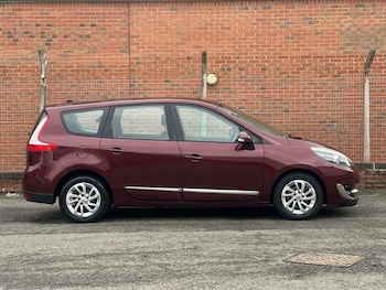 Used Renault Grand Scenic 2013 for sale - 77768631: Photo