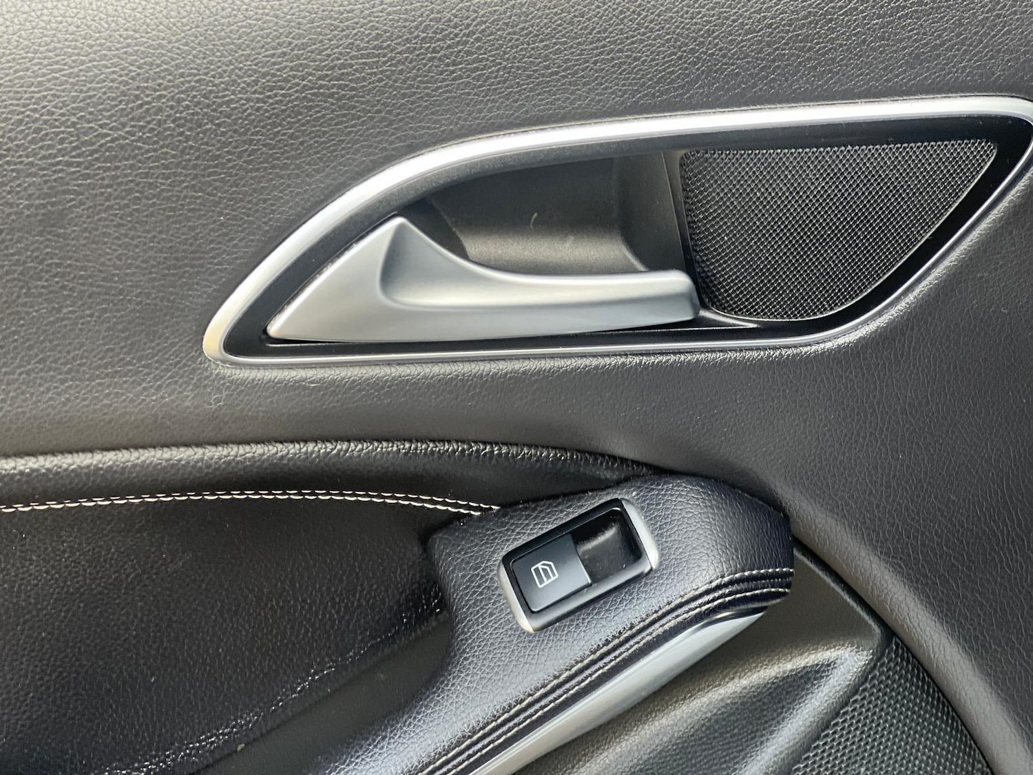 Used Mercedes-Benz CLA 2016 for sale - 78127847: Photo 37