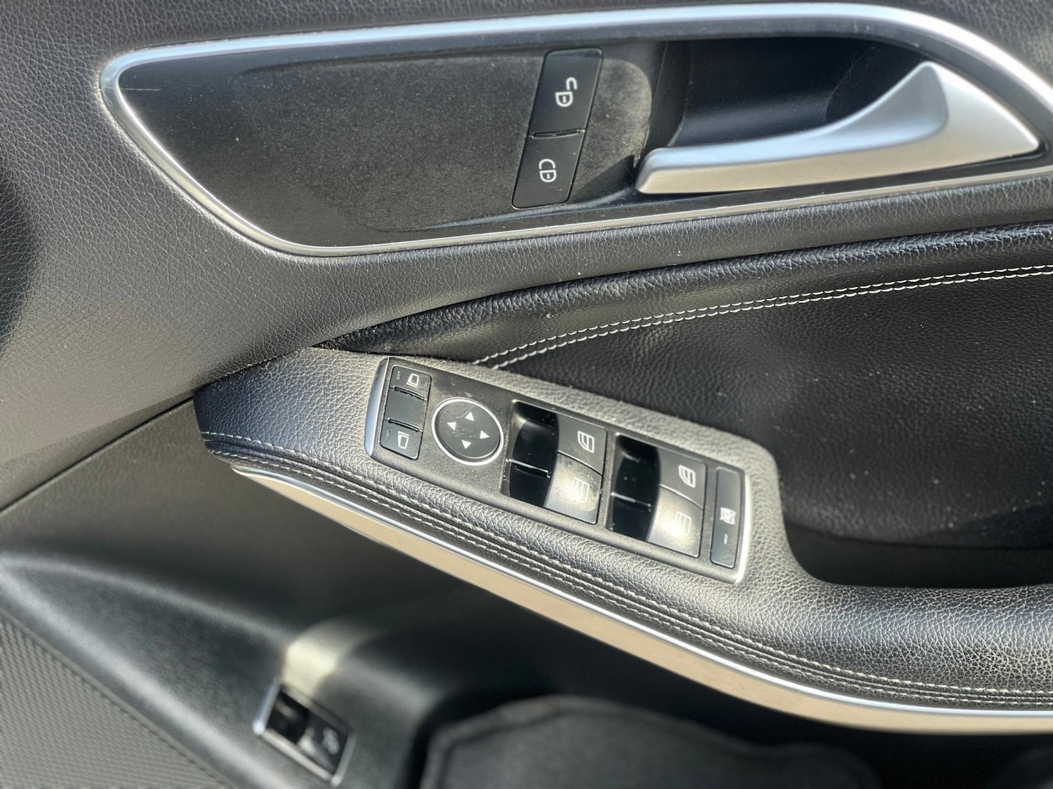 Used Mercedes-Benz CLA 2016 for sale - 78127847: Photo 40