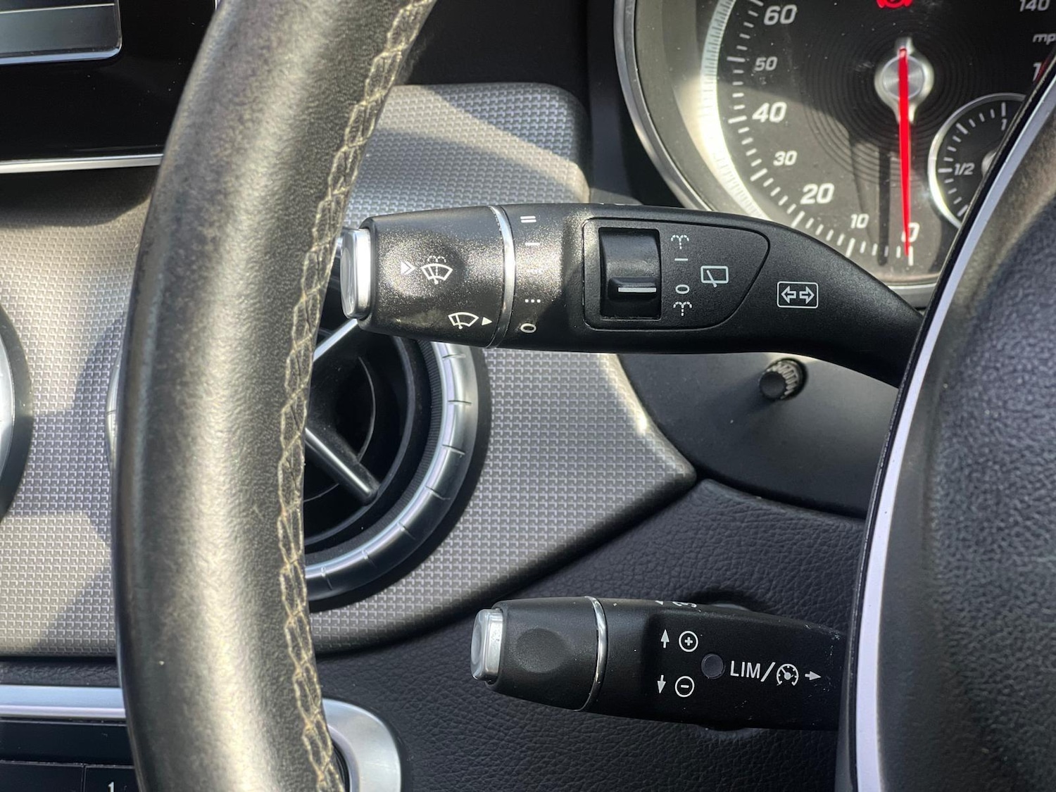 Used Mercedes-Benz CLA 2016 for sale - 78127847: Photo 41