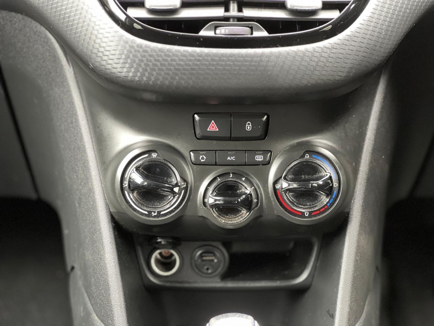 Used Peugeot 208 for sale - 77769443: Photo 19