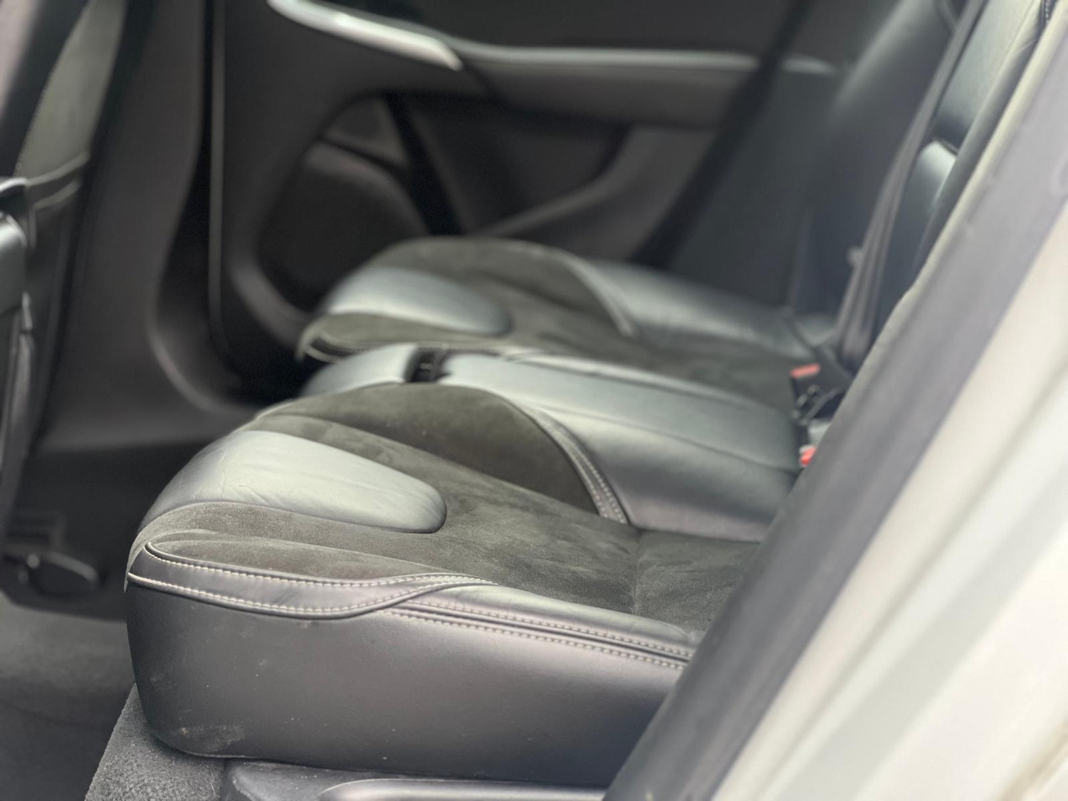 Used Volvo V40 2014 for sale - 77898213: Photo 15