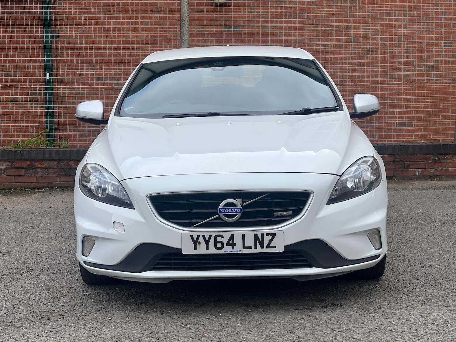 Used Volvo V40 2014 for sale - 77898213: Photo 27