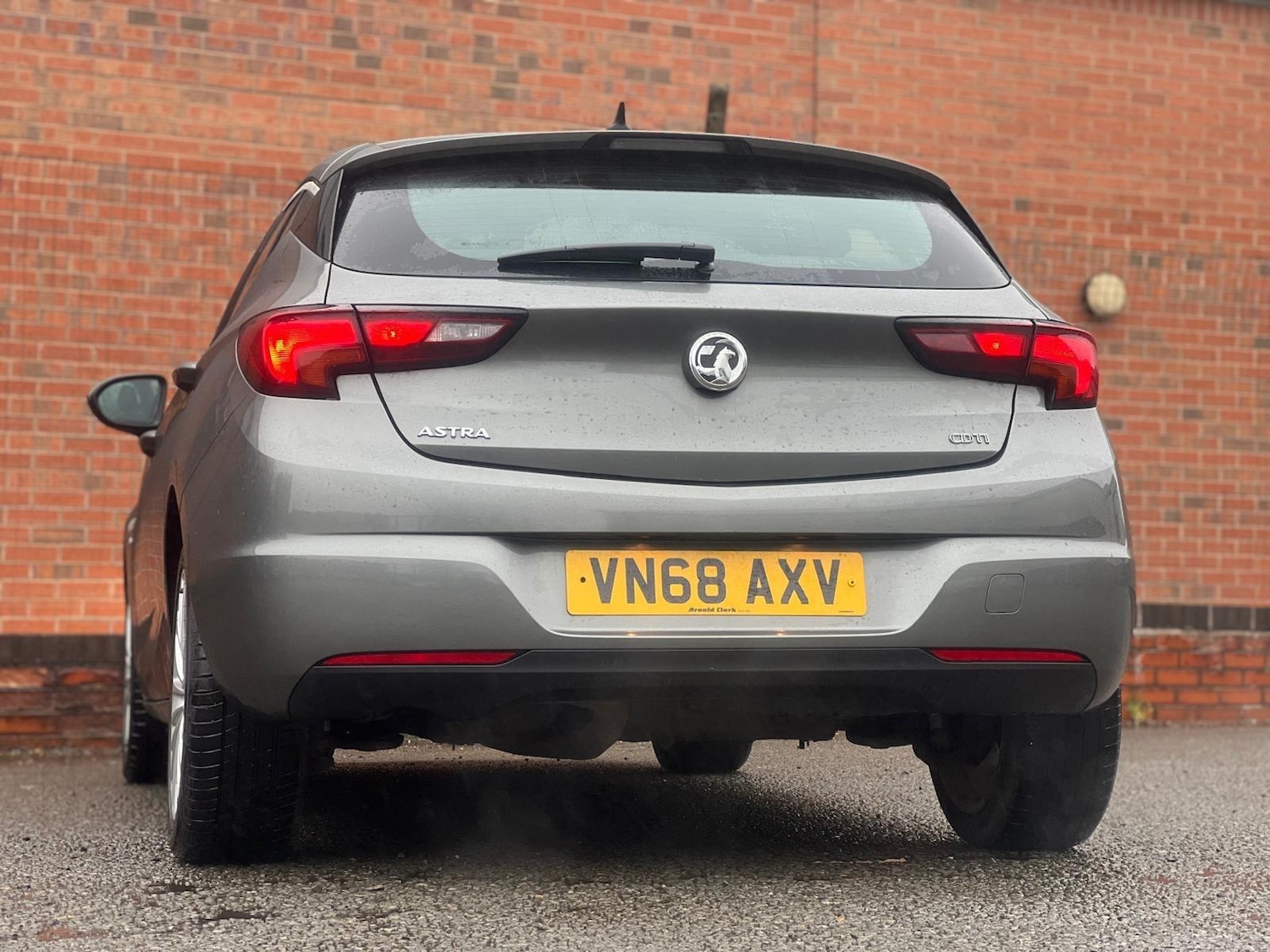 Used Vauxhall Astra 2018 for sale - 77768028: Photo 2