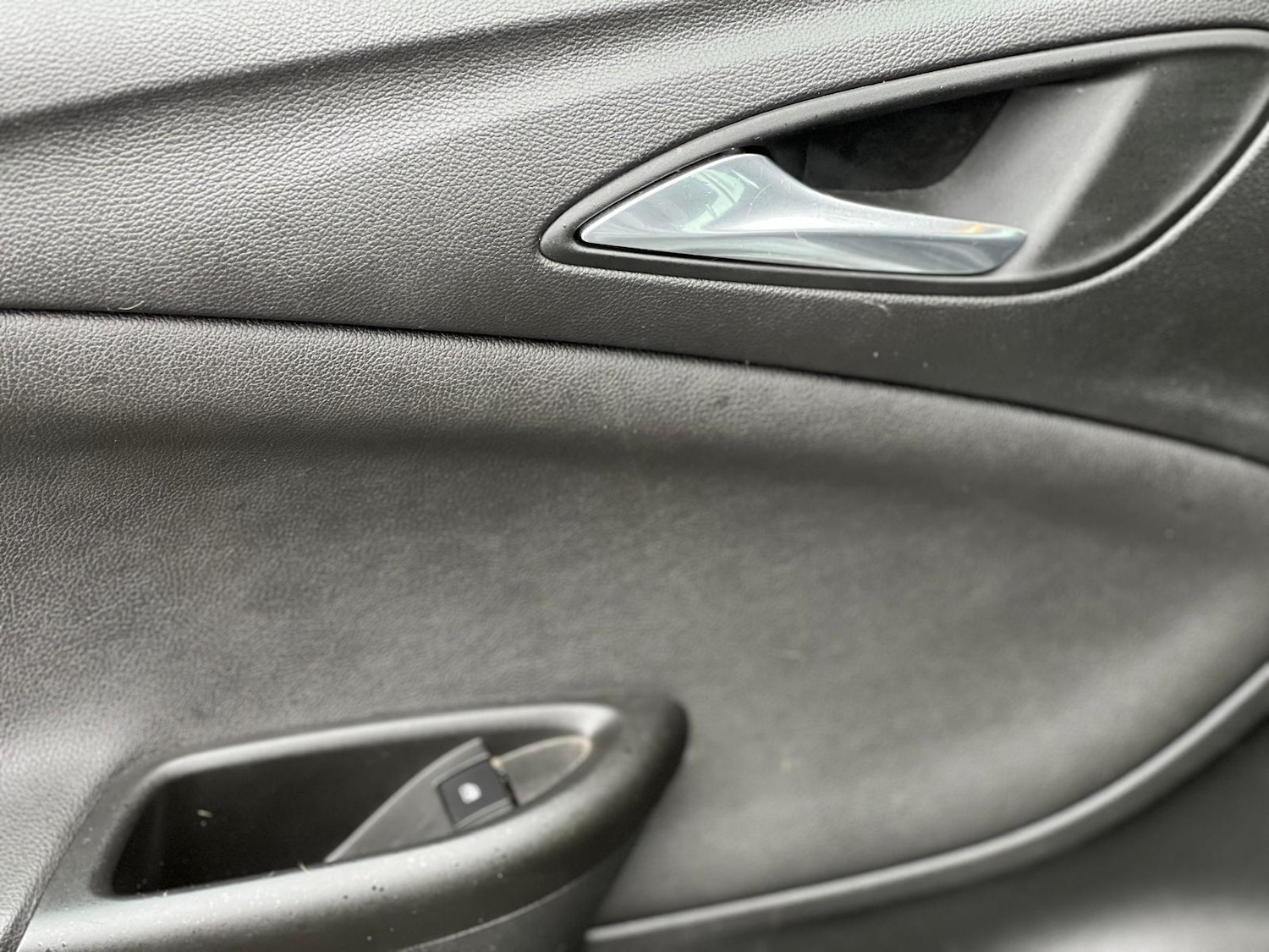 Used Vauxhall Astra 2018 for sale - 77768028: Photo 40