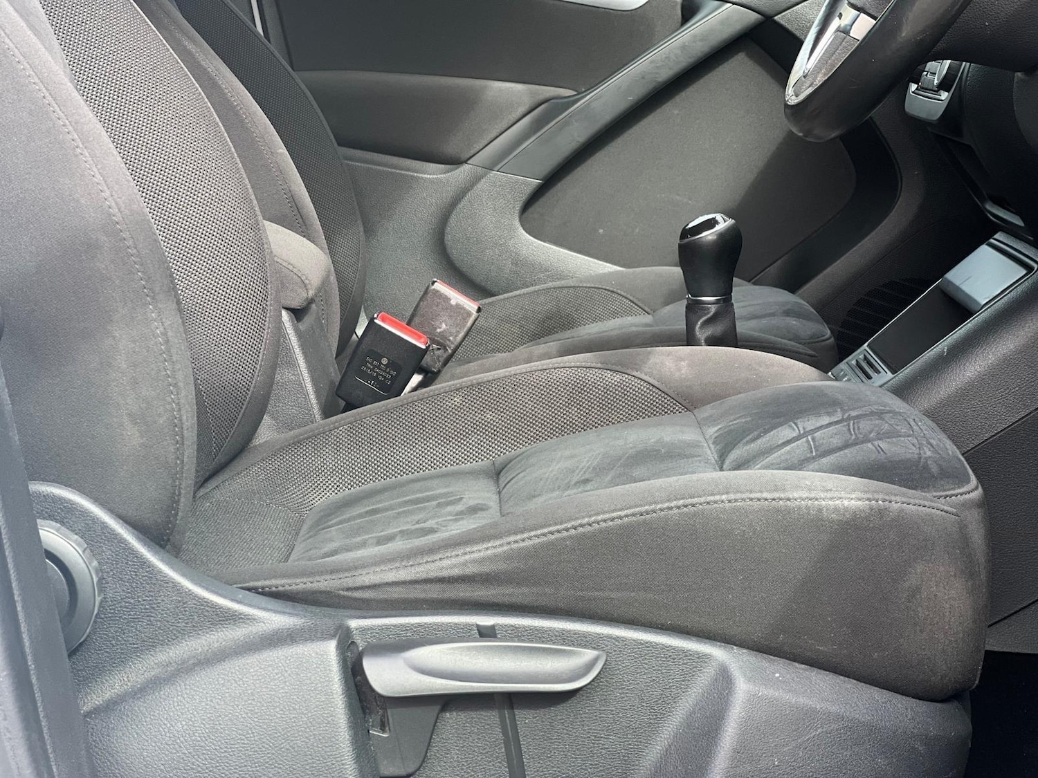 Used Volkswagen Tiguan for sale - 77892122: Photo 13