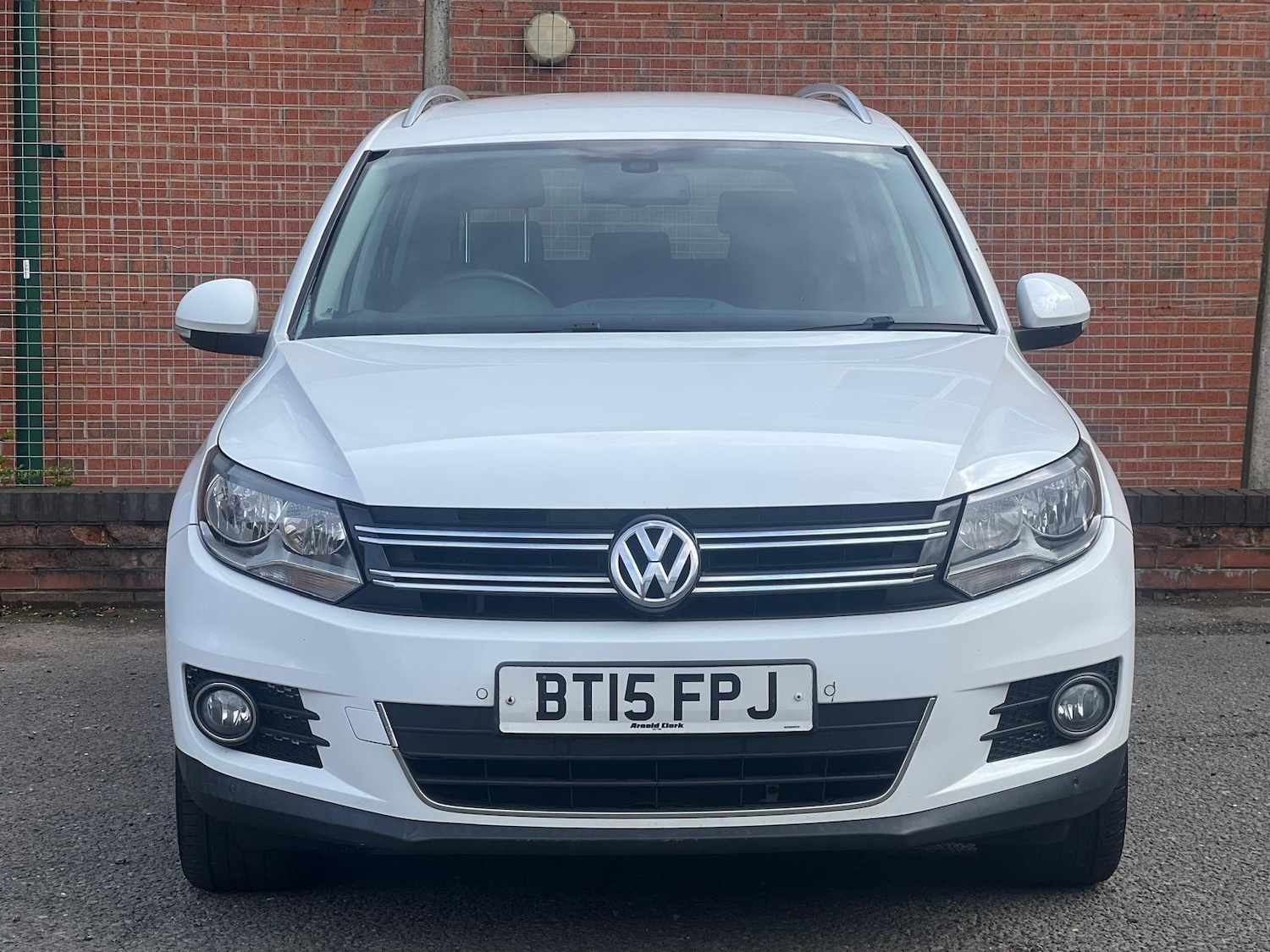 Used Volkswagen Tiguan for sale - 77892122: Photo 3