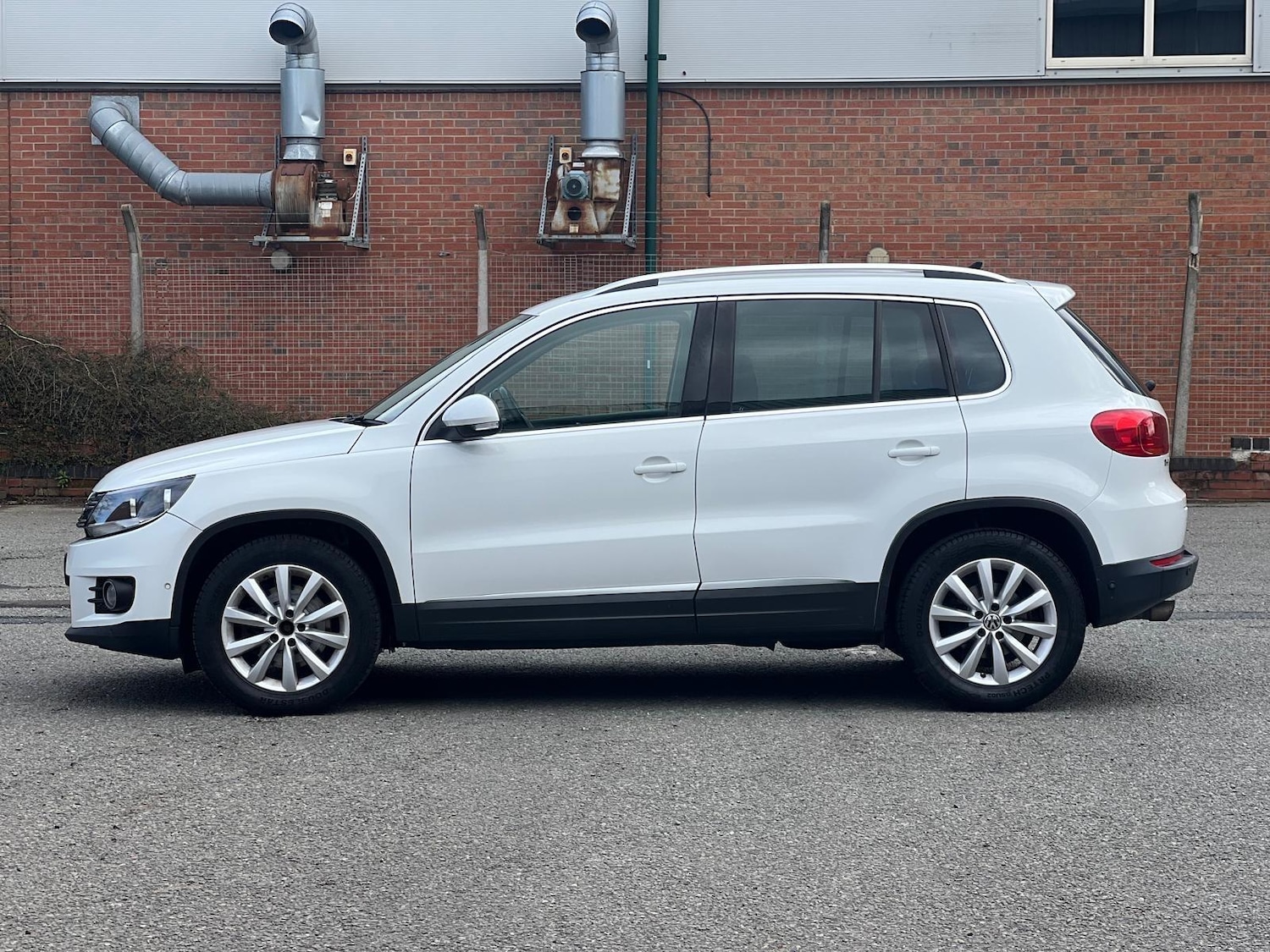 Used Volkswagen Tiguan for sale - 77892122: Photo 7