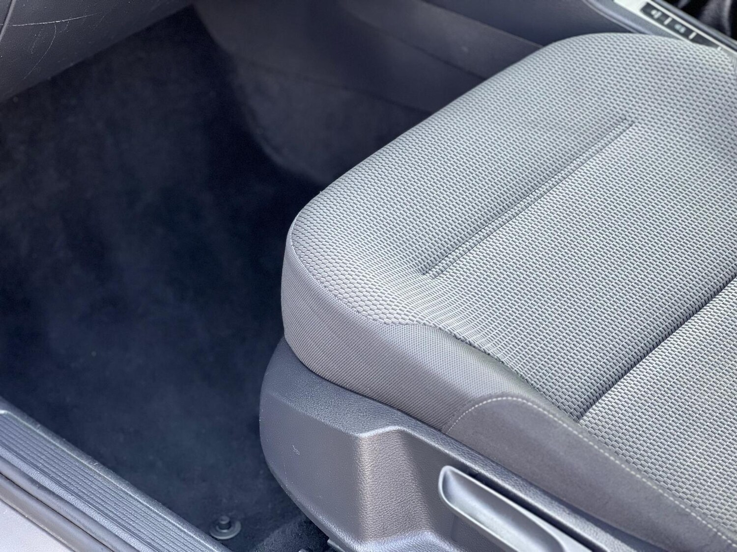 Used Volkswagen Golf for sale - 78203706: Photo 34