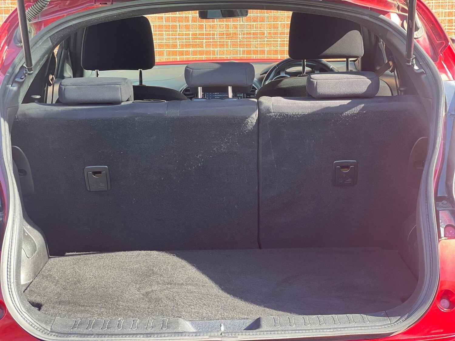 Used Nissan Juke 2014 for sale - 78157702: Photo 11