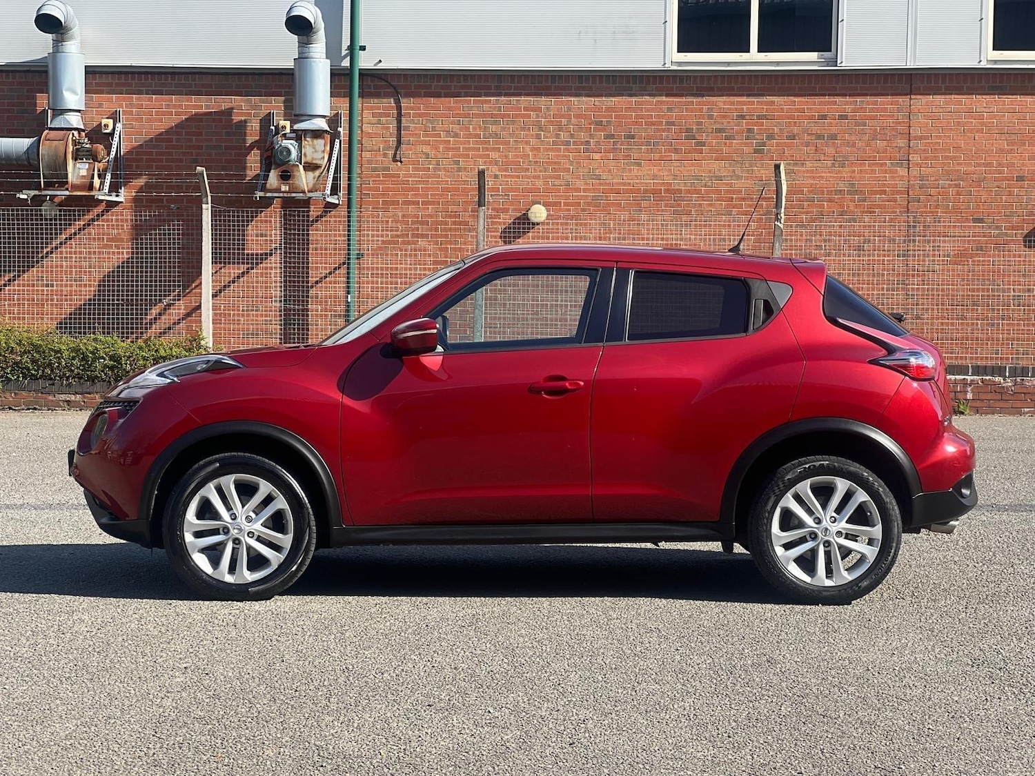 Used Nissan Juke 2014 for sale - 78157702: Photo 7