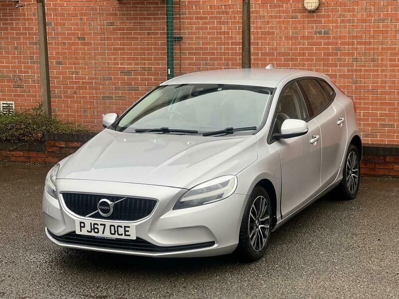 Used Volvo V40 2017 for sale - 77768337: Photo 24
