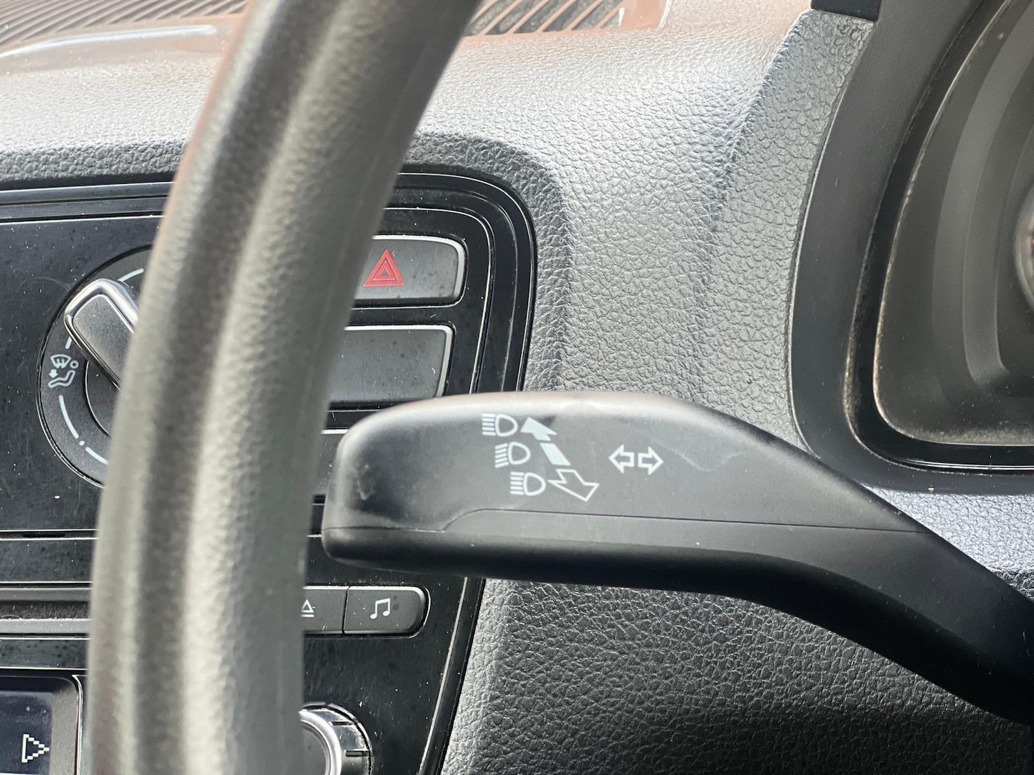 Used Volkswagen up! for sale - 77768033: Photo 39