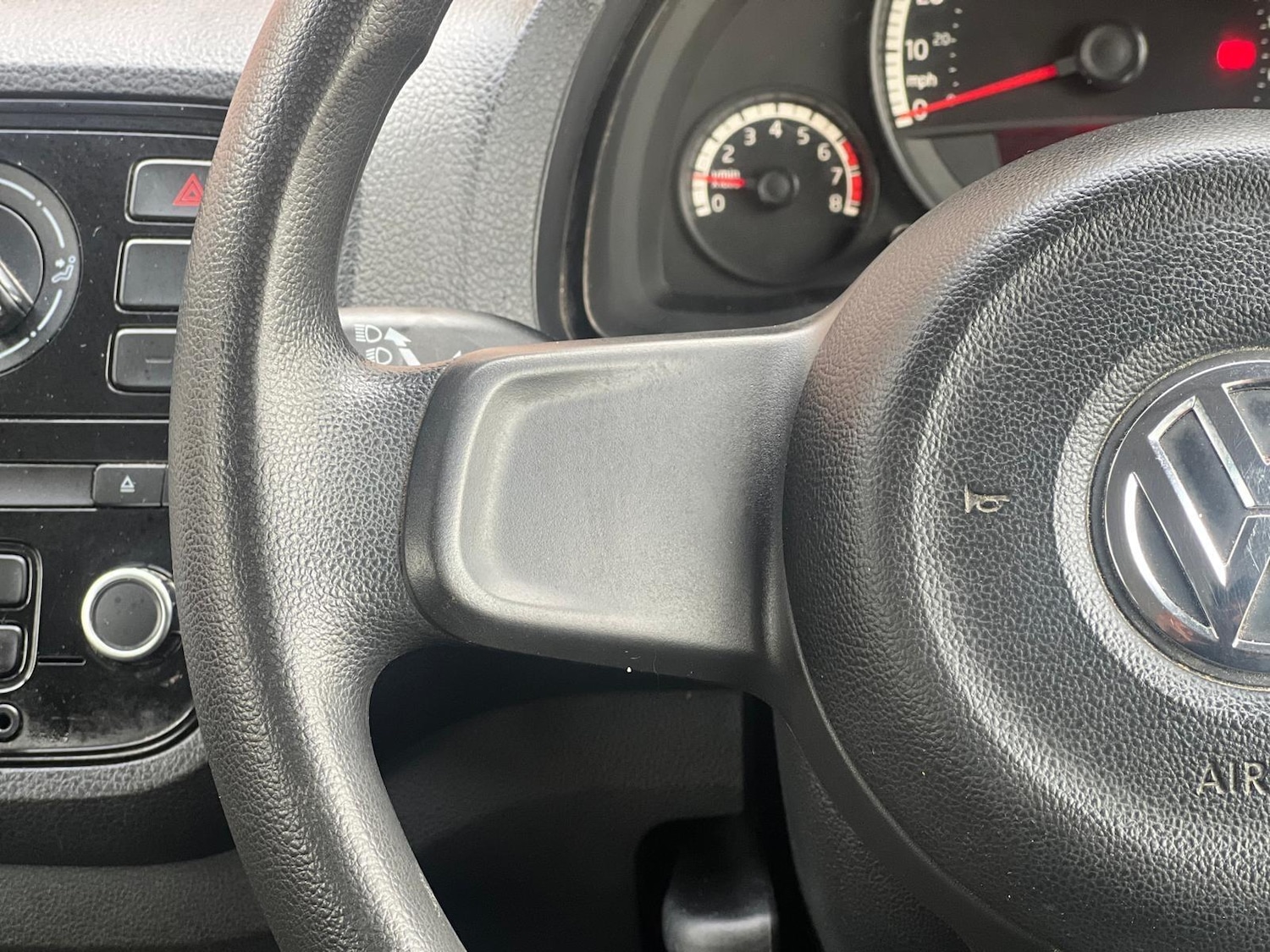 Used Volkswagen up! for sale - 77768033: Photo 41