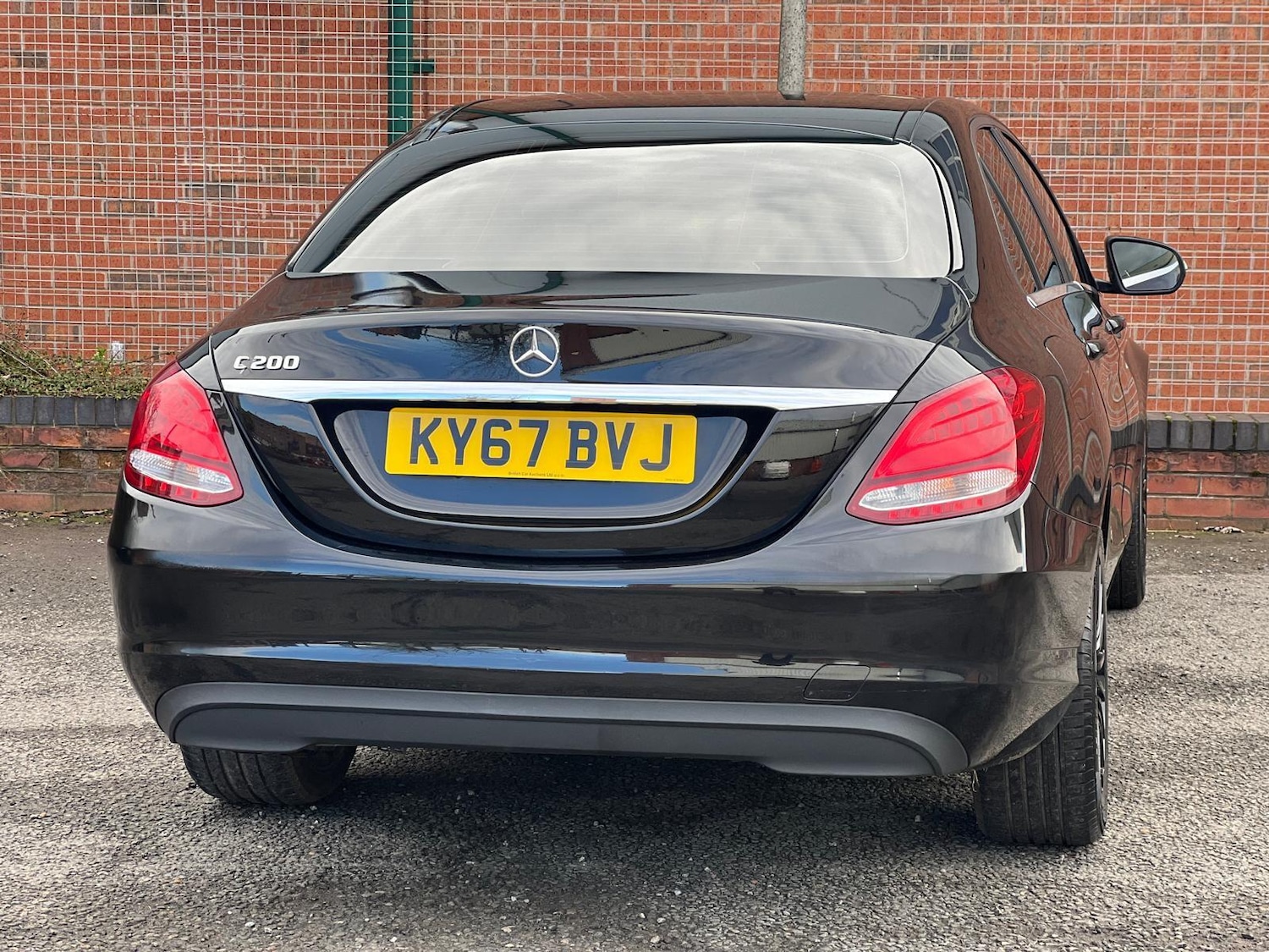 Used Mercedes-Benz C Class 2017 for sale - 77838559: Photo 2