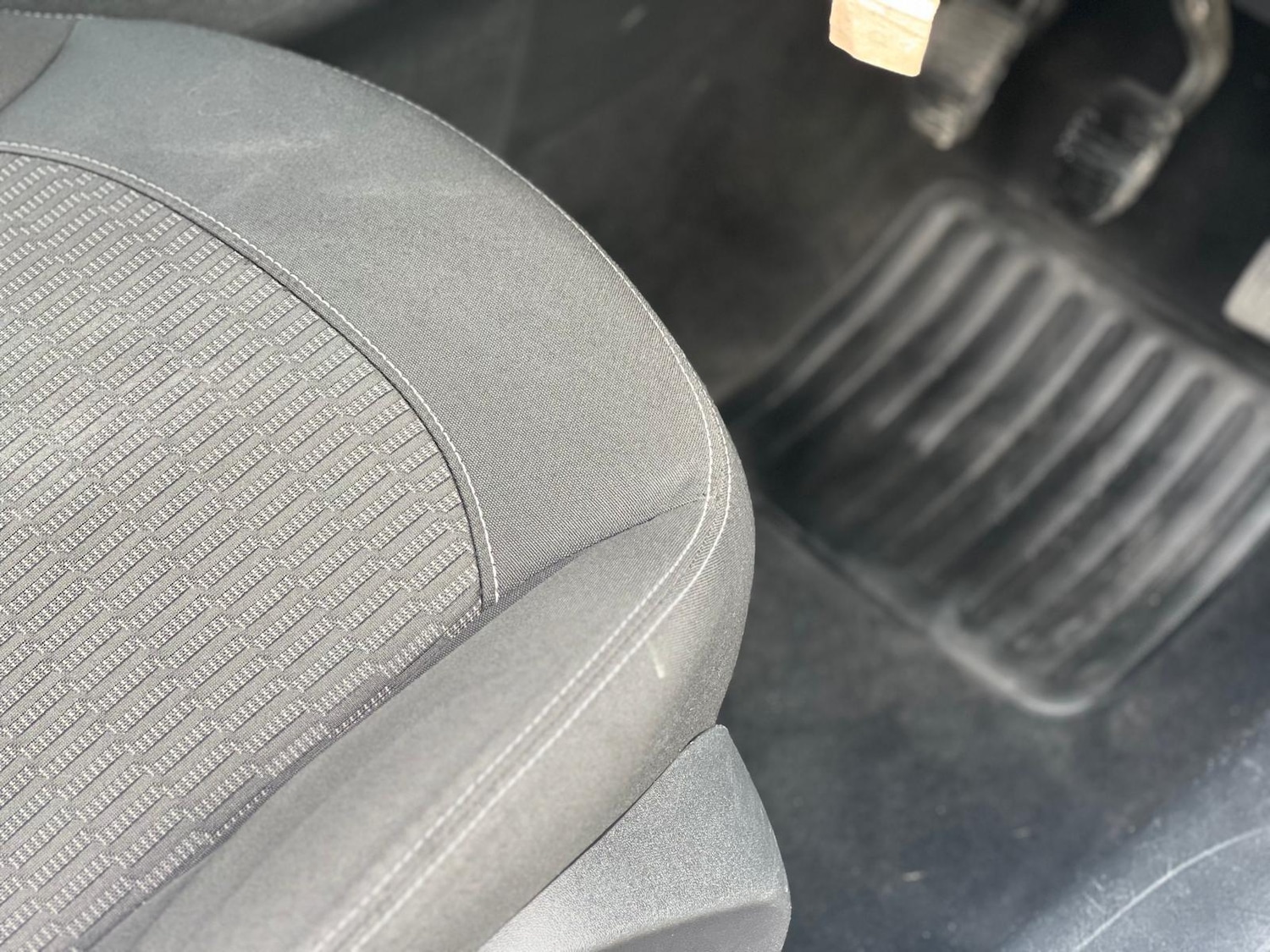 Used Peugeot 208 2017 for sale - 78086605: Photo 33