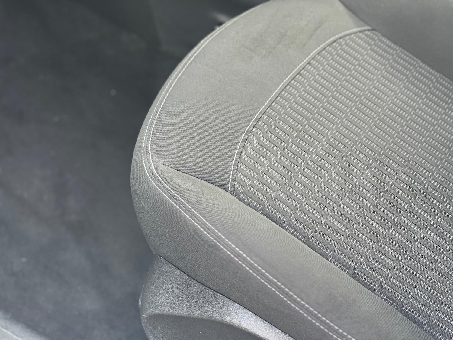 Used Peugeot 208 2017 for sale - 78086605: Photo 34