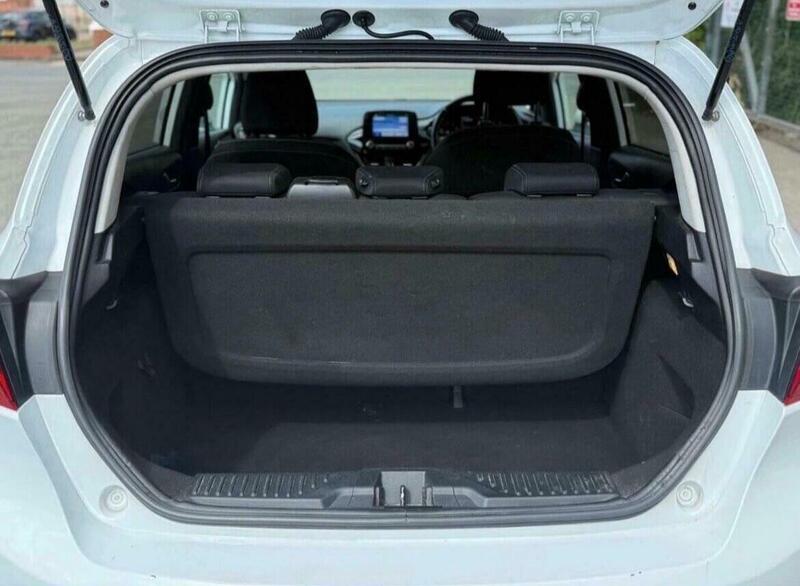 Used Ford Fiesta 2017 for sale - 77769287: Photo 11