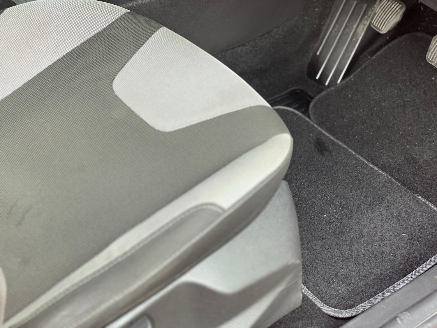 Used Ford Focus 2014 for sale - 77853325: Photo 32