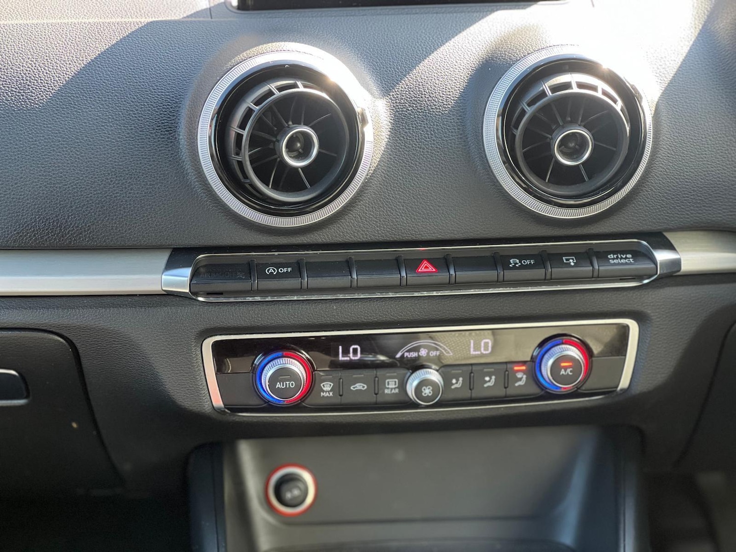 Used Audi A3 2015 for sale - 78100556: Photo 19