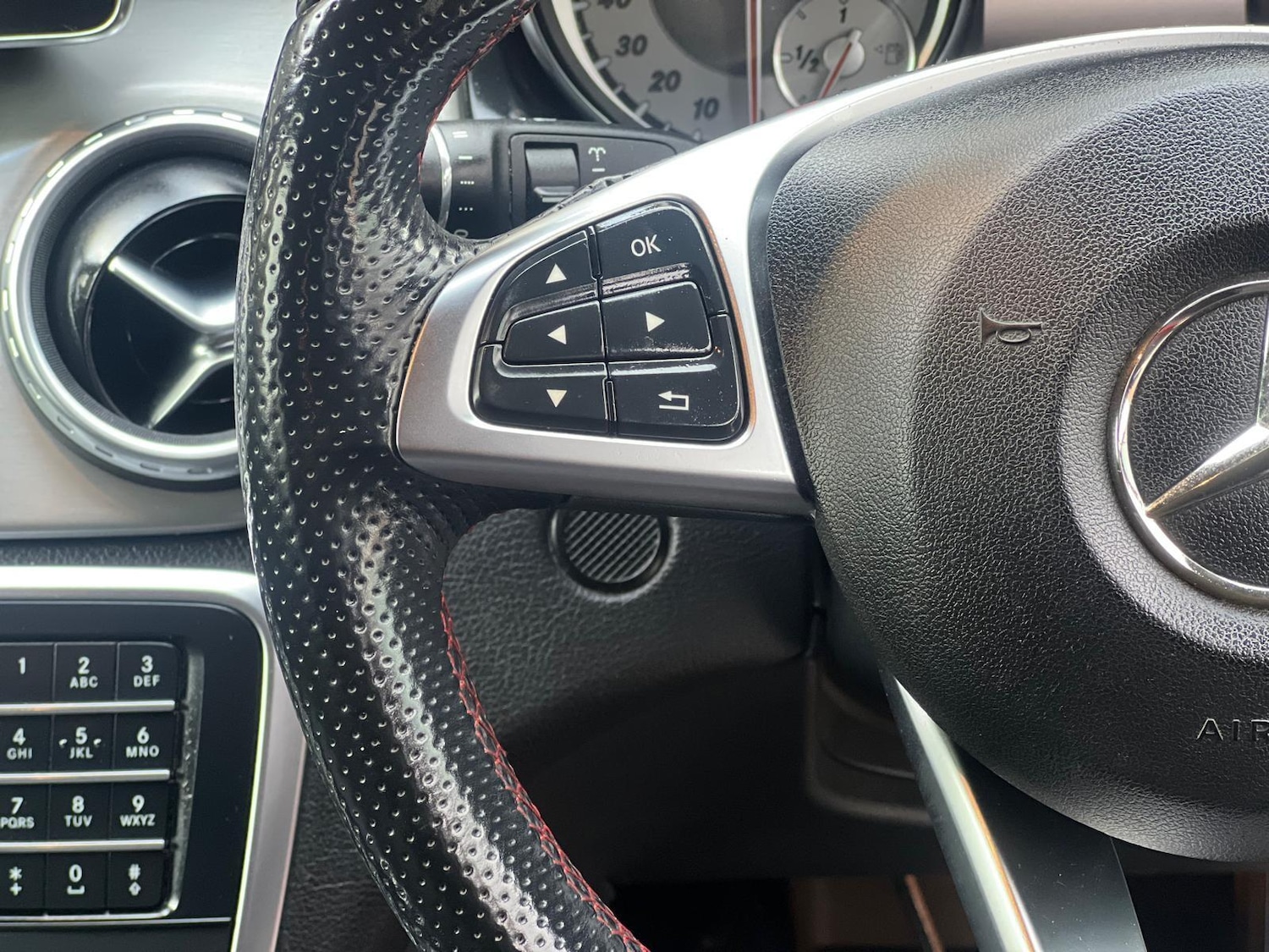 Used Mercedes-Benz GLA 2015 for sale - 78204828: Photo 45