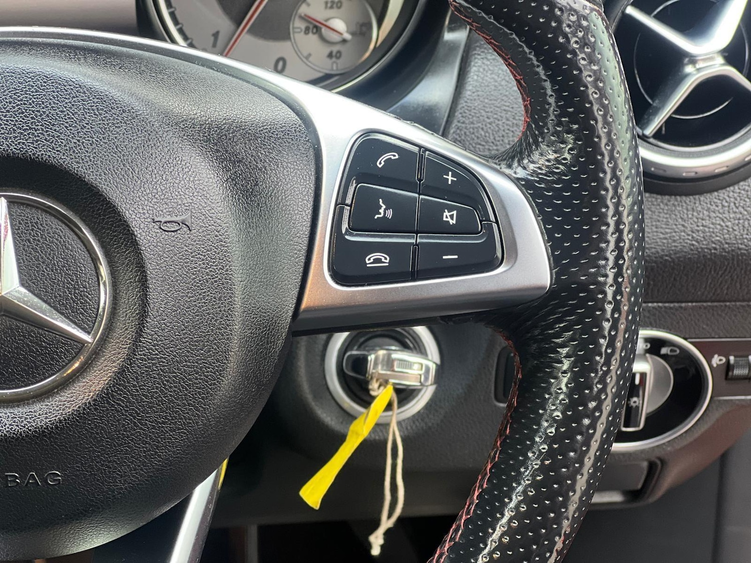 Used Mercedes-Benz GLA 2015 for sale - 78204828: Photo 46